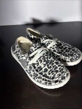 Leopard Print Canvas Slip-On Shoes in Black and White